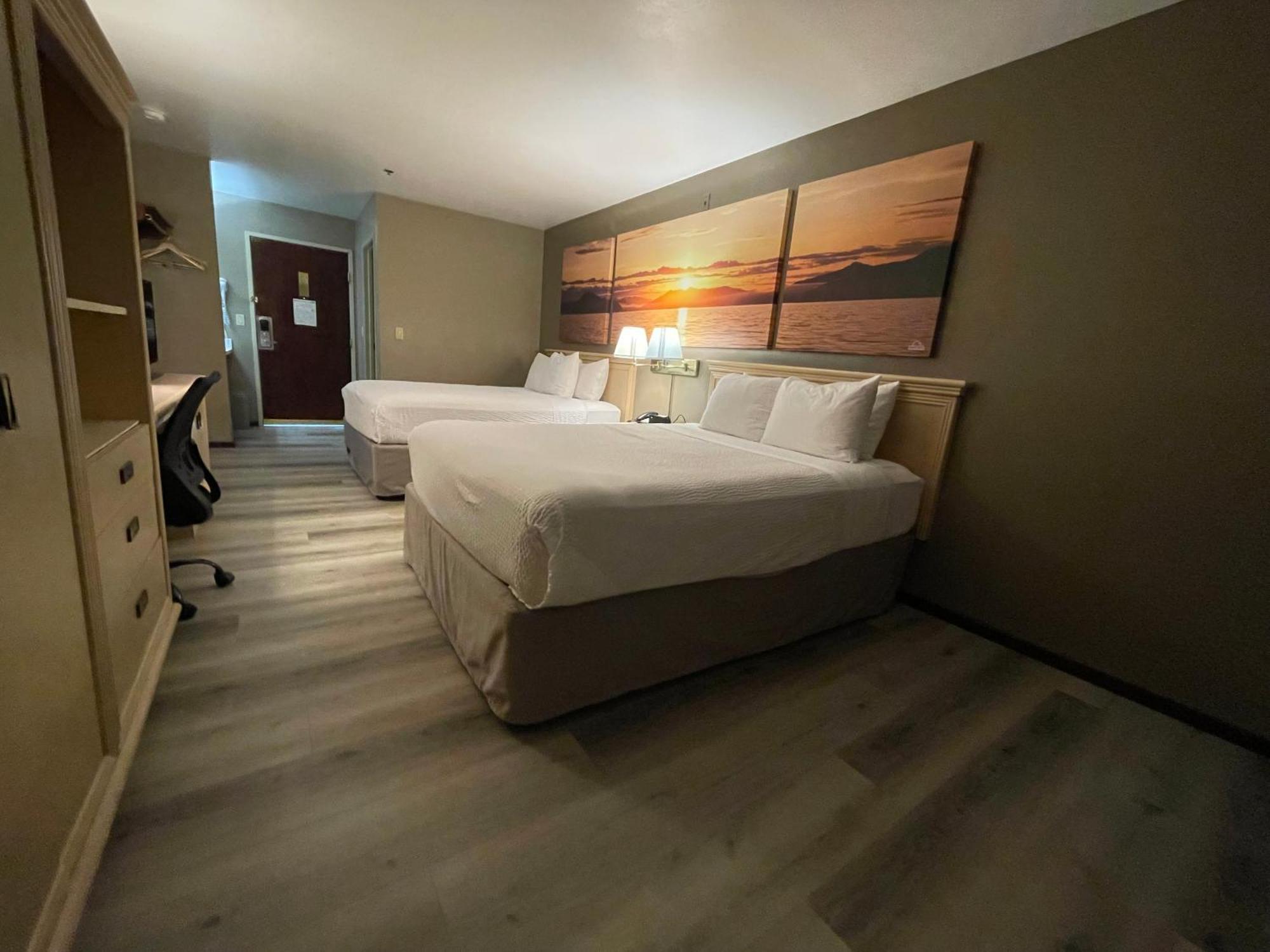 Days Inn By Wyndham Seatac Airport Dış mekan fotoğraf