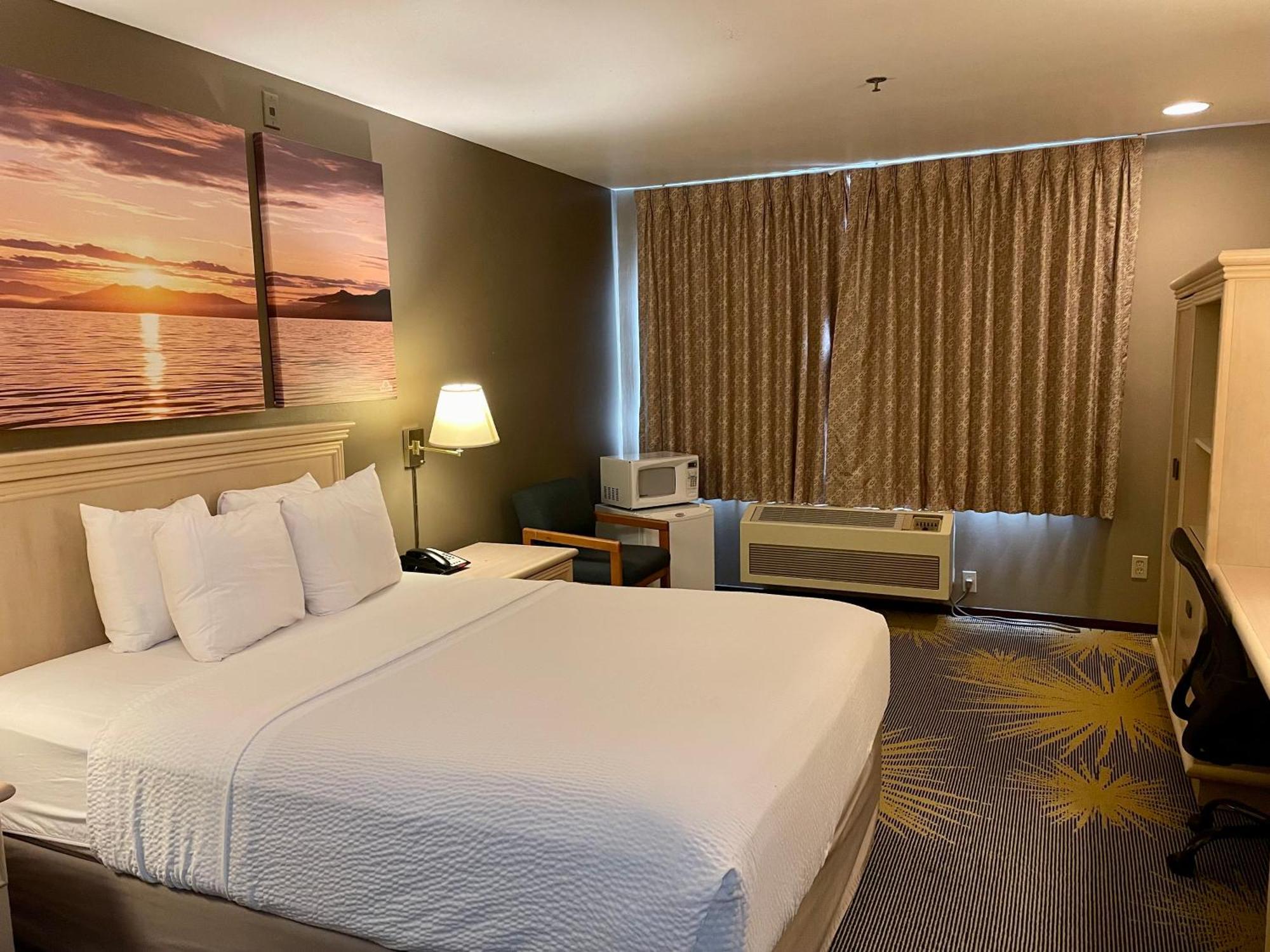 Days Inn By Wyndham Seatac Airport Dış mekan fotoğraf